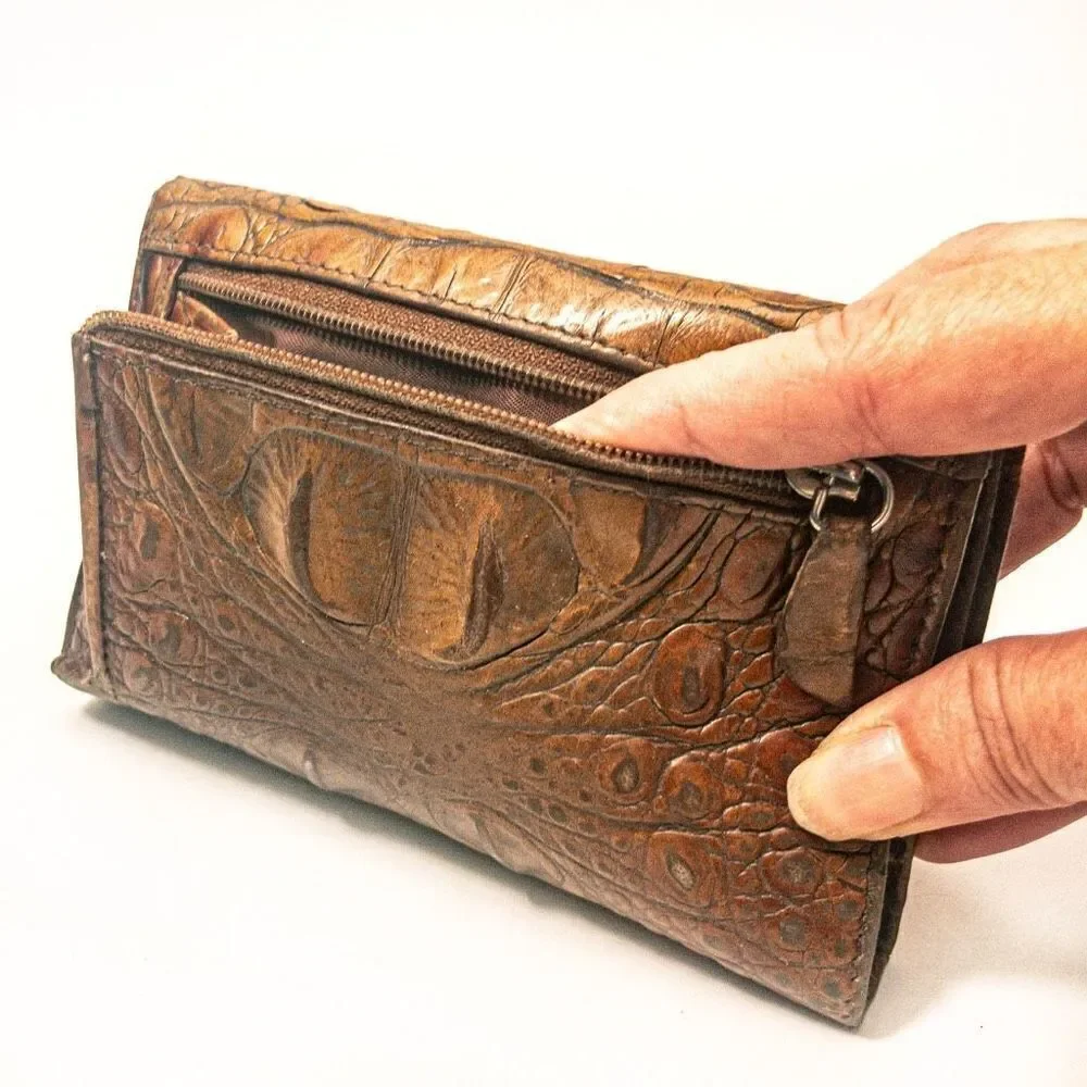 VTG Brahmin Pecan Melbourne Leather Trifold Wallet